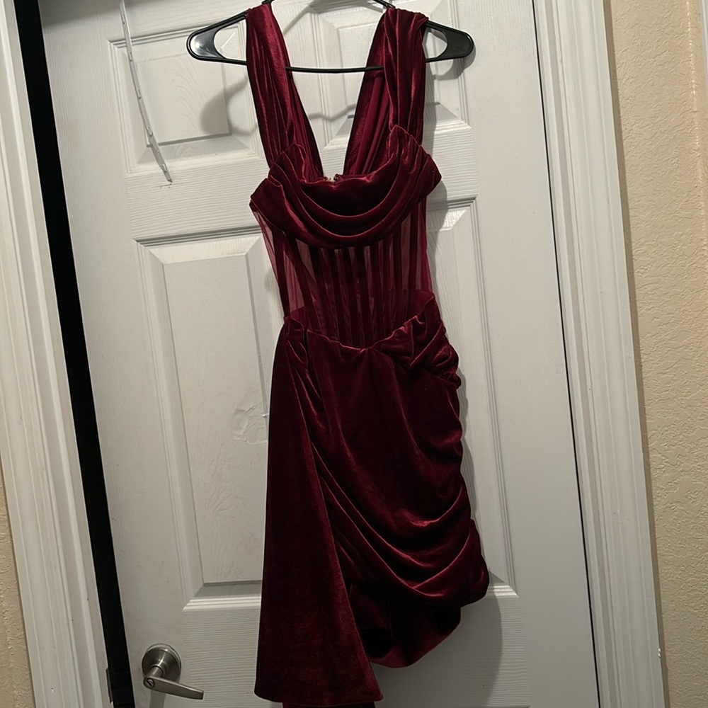 Miss circles dress